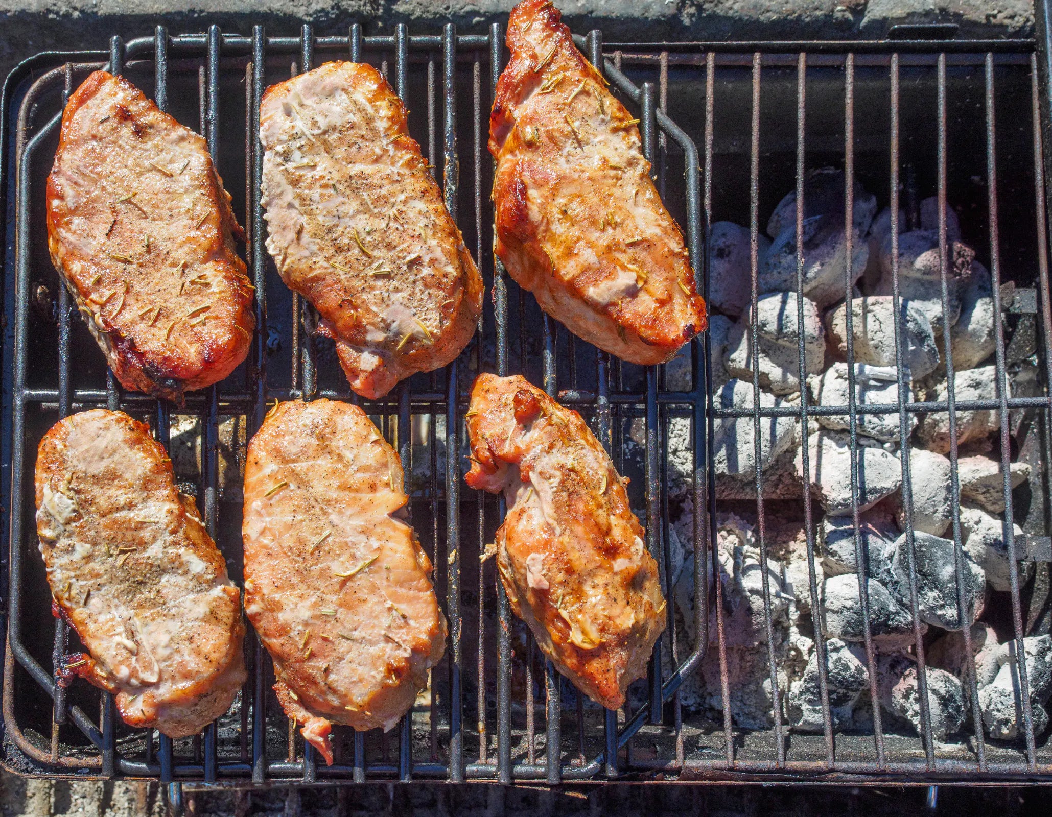 How to Adjust Heat Zones on Gas Grill: Master Perfect Grilling